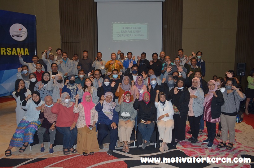 pembicara motivasi lucu
